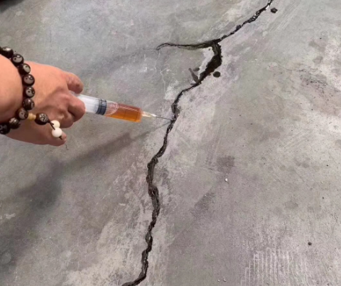 会山镇混凝土裂缝修补技术详解​